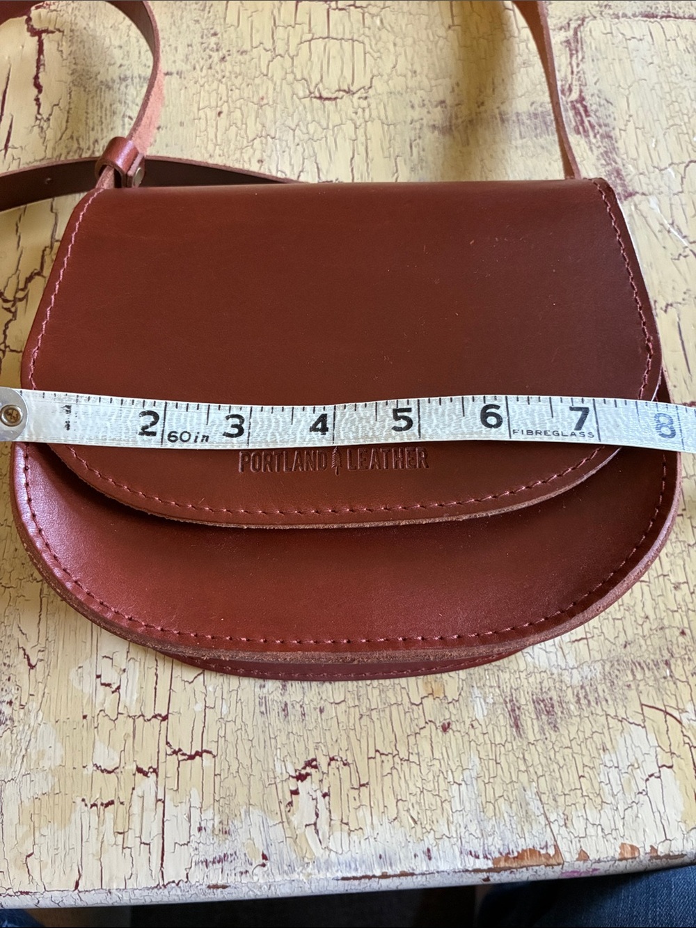 Portland Leather Crossbody Bag in Burgundy Brown - Picture 3 of 15
